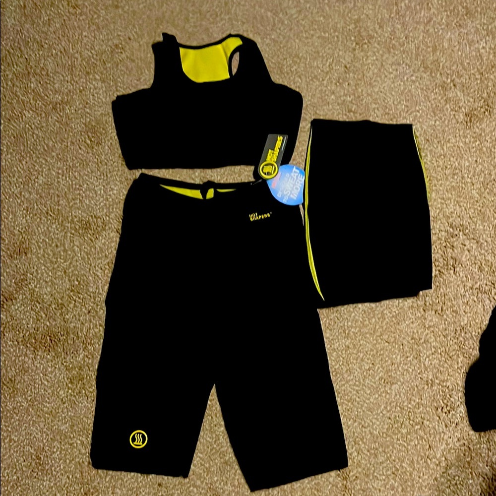 Black and Yellow Hot Shapers 3 piece set NWT